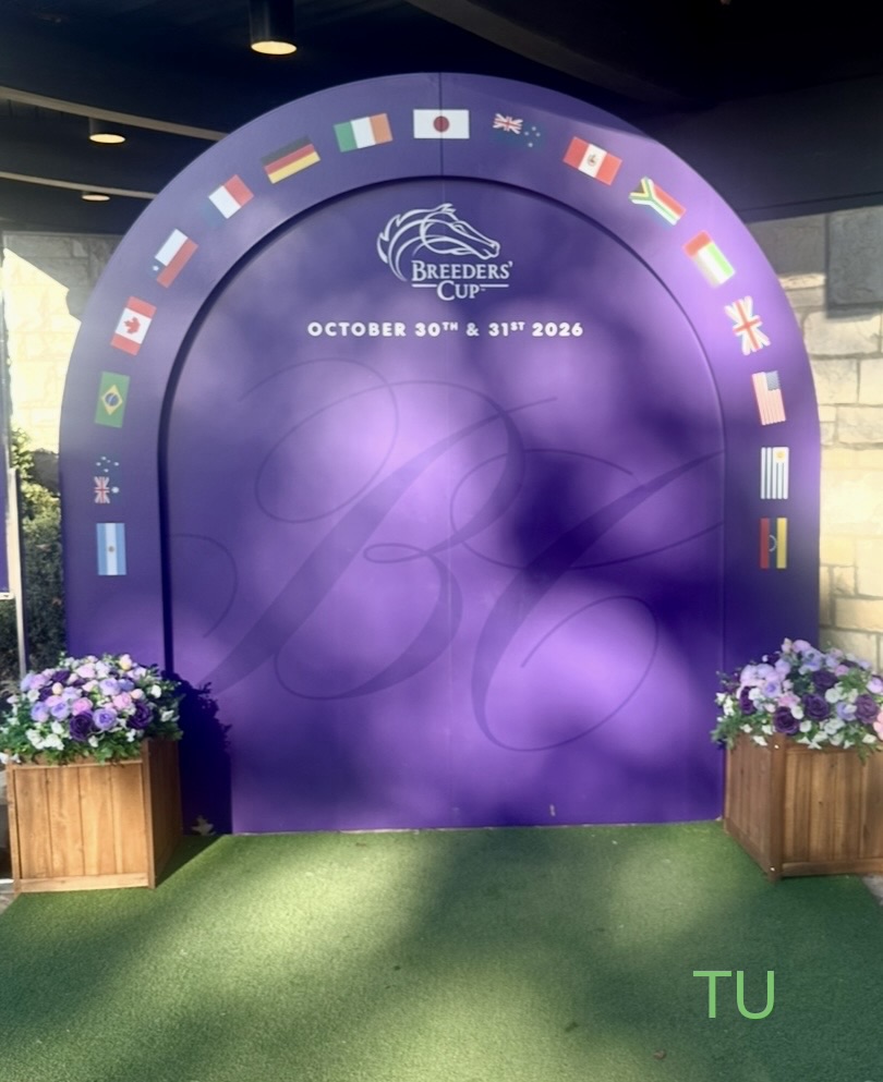 Don't forget to snap your smile in a selfie while attending the 2026 Breeders' Cup!